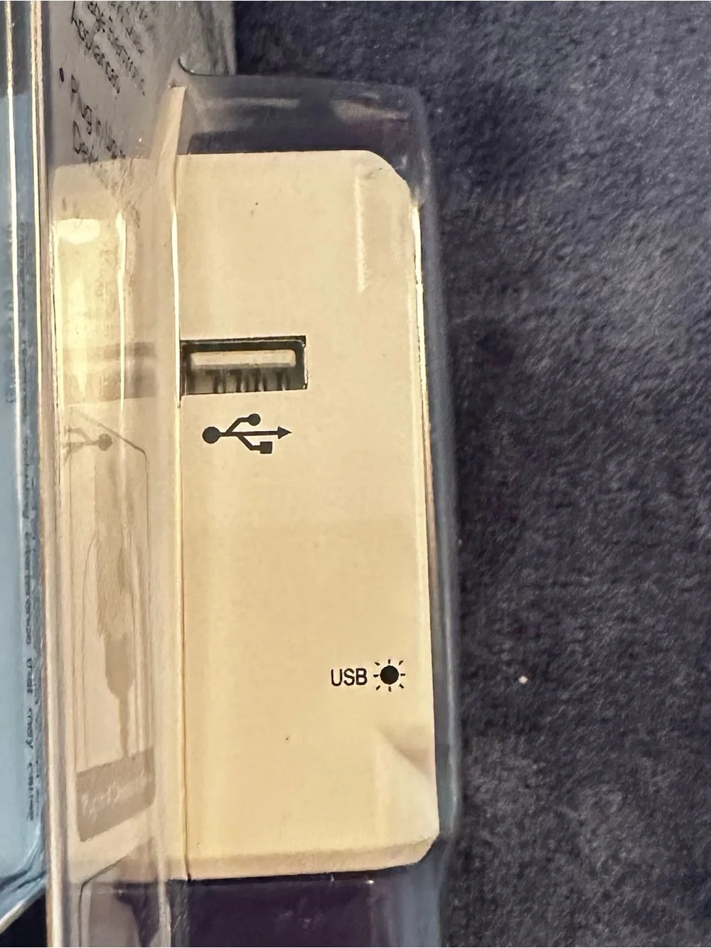New American Tourister All-In-One Adapter Plug with USB